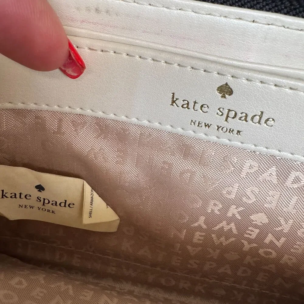 Kate Spade Neda Daycation Zip Around Wallet in Black & Cream Bow Ribbon Pattern